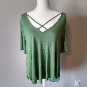 Mossimo XL green criss cross t-shirt